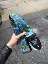 Load image into Gallery viewer, Guitar Pick Pattern Guitar Strap - Abalone