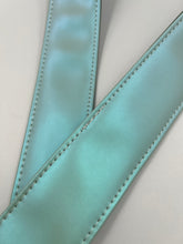 Load image into Gallery viewer, B-Stock Seafoam Green Chameleon Guitar Strap
