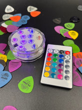 Load image into Gallery viewer, Giant LED Skull Pick Holder - Clear
