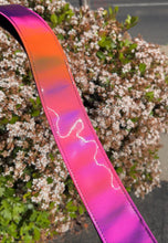 Load image into Gallery viewer, Pre-Order 70s Psychedelic Lenticular Guitar Strap
