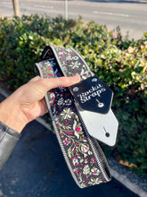 Load image into Gallery viewer, Vintage Style Vegan Guitar Strap - Limited Run
