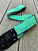 Load image into Gallery viewer, Banana&#39;s and Teal Color Guitar Strap
