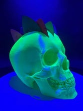 Load image into Gallery viewer, Mohawk Skull Pick Holder V3 - Neon Green
